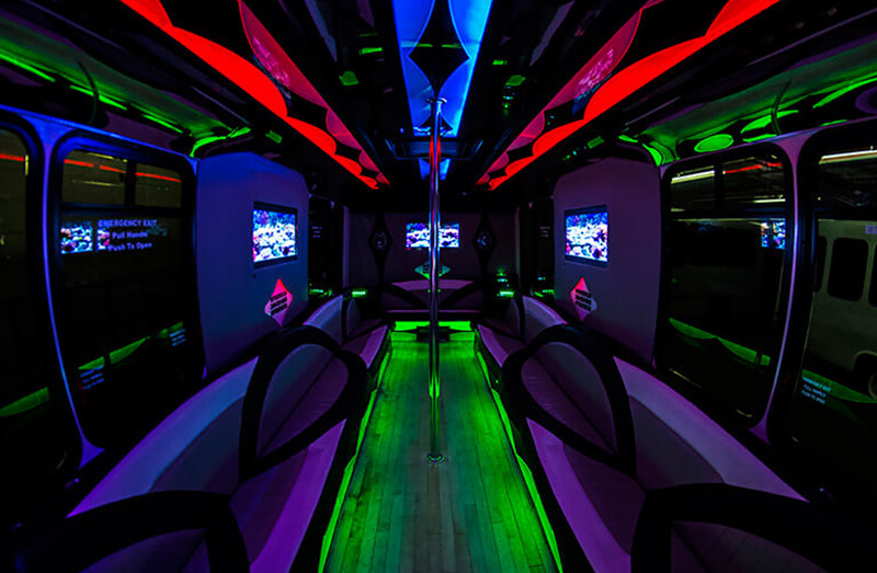 Niagara Falls party bus